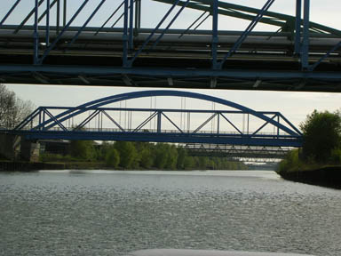 Unter sieben Brücken...